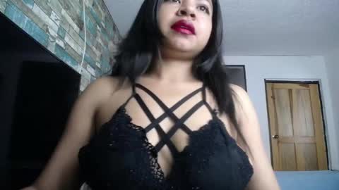 Nicole online show from 05-04-26, 02:57