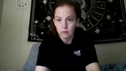 Snapshot of nicolegoodvibes00 chatting on 02-08-26, 11:35 Nicole online show from 02-08-26, 11:35