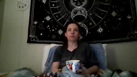 Snapshot of nicolegoodvibes00 chatting on 02-15-26, 10:58 Nicole online show from 02-15-26, 10:58