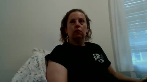 Nicole online show from 05-16-26, 12:04