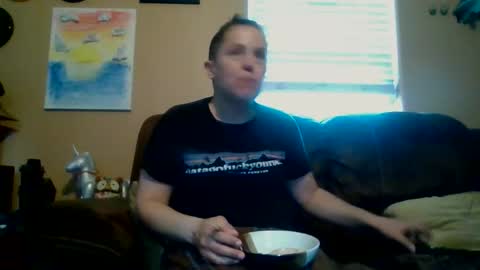 Nicole online show from 05-25-26, 12:05