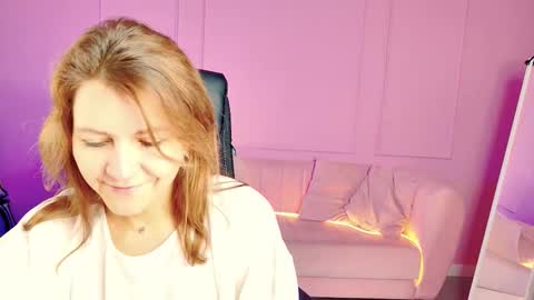 Snapshot of nicolehits chatting on 11-01-25, 09:22 nicolehits online show from 11-01-25, 09:22