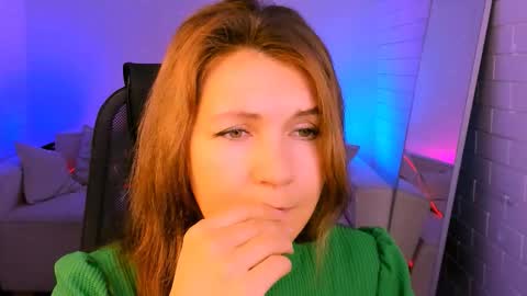 Snapshot of nicolehits chatting on 11-06-25, 05:30 nicolehits online show from 11-06-25, 05:30