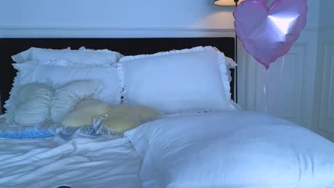 Nicole online show from 02-28-26, 03:29