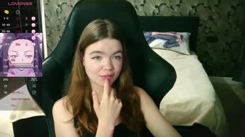 NicoleMeew online show from 11-10-25, 01:54