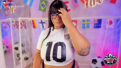 Snapshot of nicolemorelli2 chatting on 06-19-26, 03:05 Andrea give it a thumbs up please its important online show from 06-19-26, 03:05
