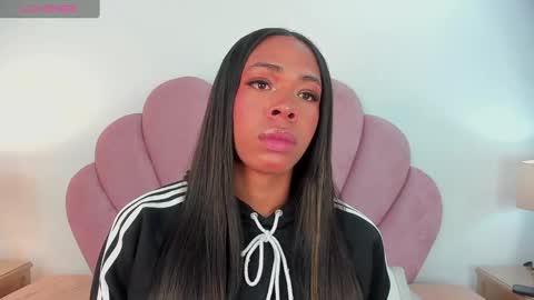 NICOLE online show from 02-15-25, 01:05