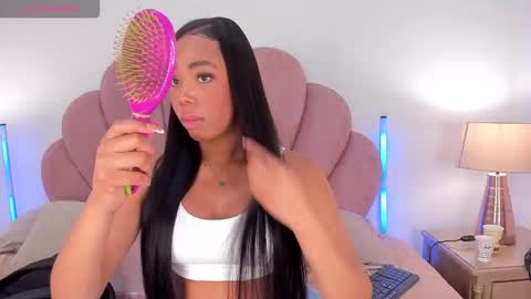 NICOLE online show from 02-12-26, 01:28