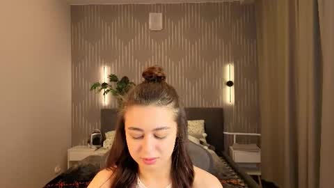 NicoleRossss online show from 06-26-26, 01:21