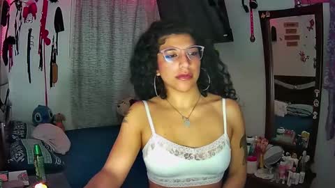 Snapshot of nicoll_williams420 chatting on 02-11-25, 06:08 Nicoll Williams online show from 02-11-25, 06:08