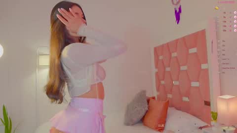  NEW instagram nicollemitchelle online show from 03-01-25, 10:34