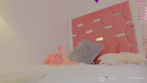  NEW instagram nicollemitchelle online show from 03-01-25, 01:40