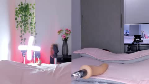 Nicolle Saenzz online show from 03-19-26, 09:19