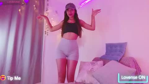 Nicolle online show from 02-04-26, 10:54