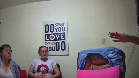 nicoltatiana_ online show from 09-12-25, 11:59