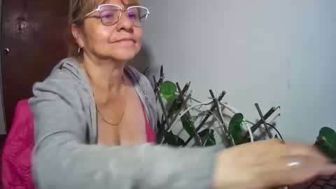 Snapshot of nicoltatiana_ chatting on 02-23-26, 04:21 nicoltatiana_ online show from 02-23-26, 04:21