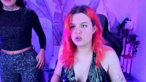 Snapshot of nielletablossom chatting on 02-27-25, 09:00 Nellie online show from 02-27-25, 09:00