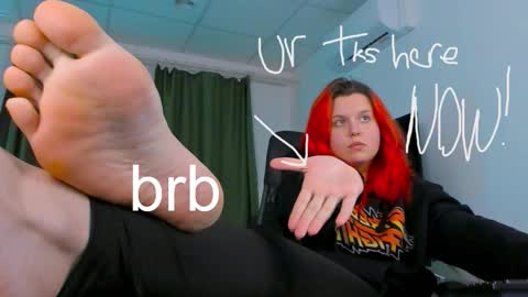 Snapshot of nielletablossom chatting on 10-09-25, 02:09 Nellie online show from 10-09-25, 02:09