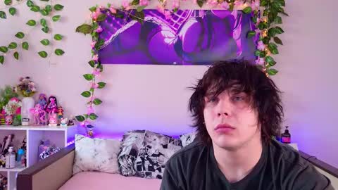 Night angel online show from 02-15-26, 11:41