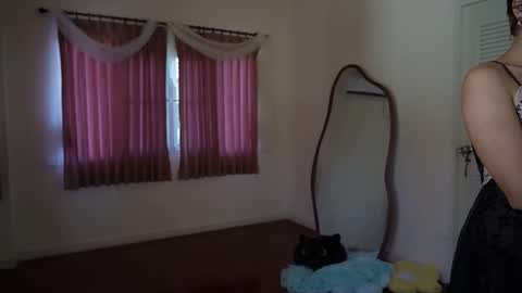 Aurora online show from 12-17-25, 04:07