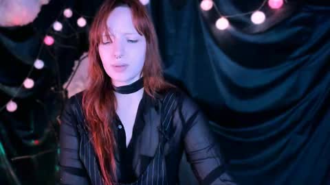 Snapshot of night_liliths chatting on 01-29-25, 08:46 Lilitht online show from 01-29-25, 08:46