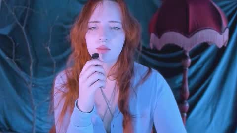 Snapshot of night_liliths chatting on 10-05-25, 07:17 Lilitht online show from 10-05-25, 07:17