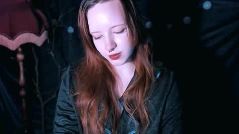 Snapshot of night_liliths chatting on 11-20-25, 05:51 Lilitht online show from 11-20-25, 05:51