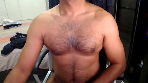 Snapshot of night_rider09711 chatting on 01-03-25, 04:37 night_rider09711 online show from 01-03-25, 04:37