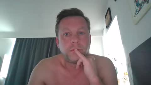 Snapshot of nightbreed3 chatting on 04-03-26, 12:25 Daniel online show from 04-03-26, 12:25