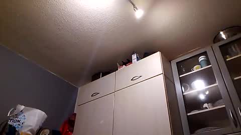 MikeVanDyck online show from 10-27-25, 05:17