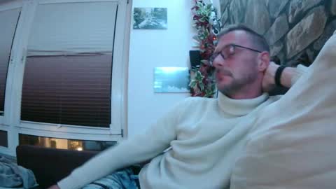 MikeVanDyck online show from 12-15-25, 05:50