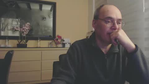 nightkeeper63 online show from 02-04-25, 12:29