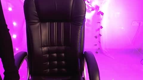 nightqueen107446 online show from 02-22-25, 05:12