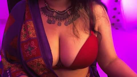 nightqueen107446 online show from 10-07-25, 02:09