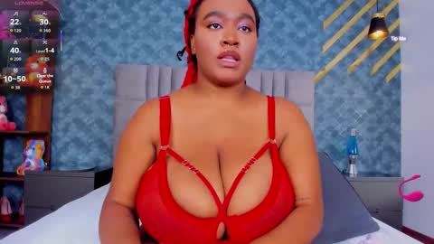 Snapshot of niiamoore_ chatting on 02-02-26, 08:07 NiiaMoore online show from 02-02-26, 08:07