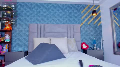 NiiaMoore online show from 04-08-26, 07:14