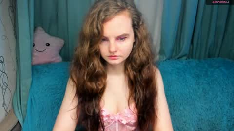 Snapshot of niiik_miiiki chatting on 04-30-26, 10:54 niiik_miiiki online show from 04-30-26, 10:54