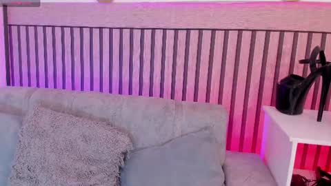 Snapshot of niinaink chatting on 06-14-26, 12:07 NINAINK online show from 06-14-26, 12:07