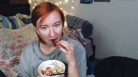 Nika online show from 12-24-24, 05:16