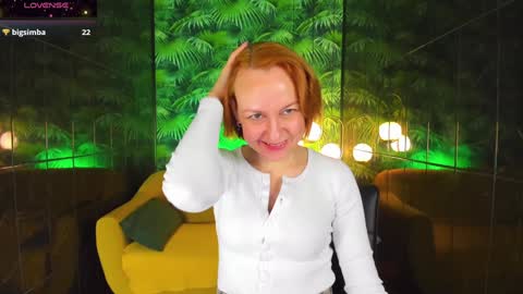 Snapshot of nika_gentle chatting on 12-09-24, 06:01 Nika online show from 12-09-24, 06:01