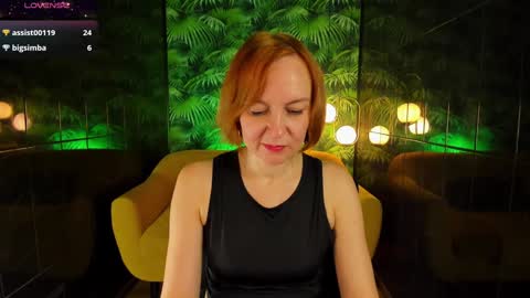 Snapshot of nika_gentle chatting on 12-10-24, 09:44 Nika online show from 12-10-24, 09:44
