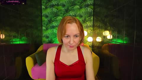 Snapshot of nika_gentle chatting on 12-16-24, 05:59 Nika online show from 12-16-24, 05:59