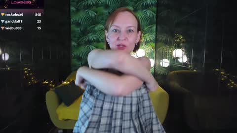 Snapshot of nika_gentle chatting on 01-03-25, 11:46 Nika online show from 01-03-25, 11:46