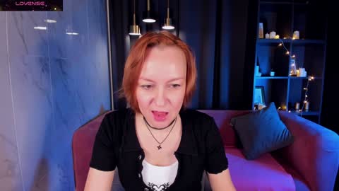 Snapshot of nika_gentle chatting on 01-13-25, 05:33 Nika online show from 01-13-25, 05:33