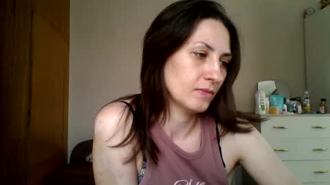 nika_smily online show from 07-10-26, 05:45
