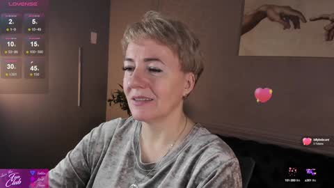 Snapshot of nika_smit chatting on 12-07-24, 05:15 Nika online show from 12-07-24, 05:15