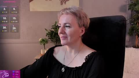 Nika online show from 12-14-24, 03:04