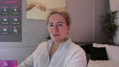 Snapshot of nika_smit chatting on 01-18-25, 12:04 Nika online show from 01-18-25, 12:04