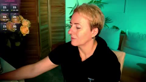 Snapshot of nika_smit chatting on 09-27-25, 05:34 Nika online show from 09-27-25, 05:34