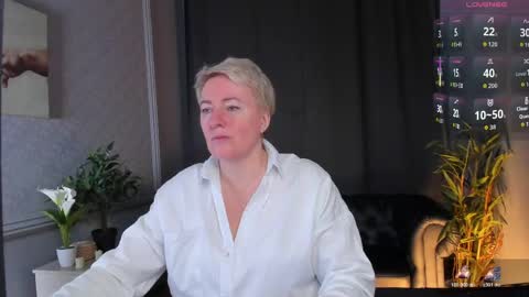 Nika online show from 04-19-26, 06:35